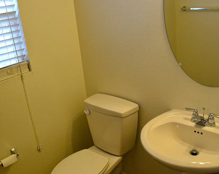 9920 Turquoise Glass Ct — Photo 14