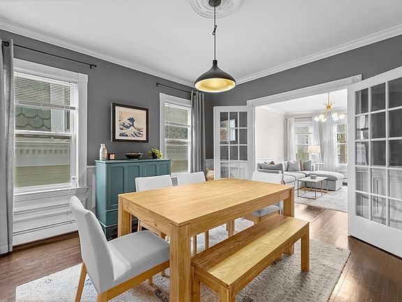 5th image of 37 Moseley St #2