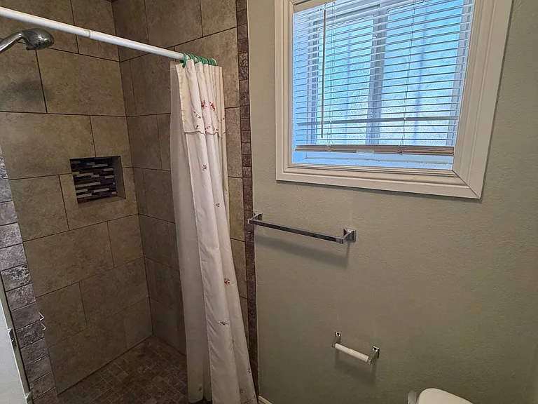 723 E Father Rahm Ave #2 — Photo 9