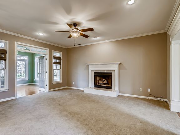5th image of 1304 Oakshyre Pl