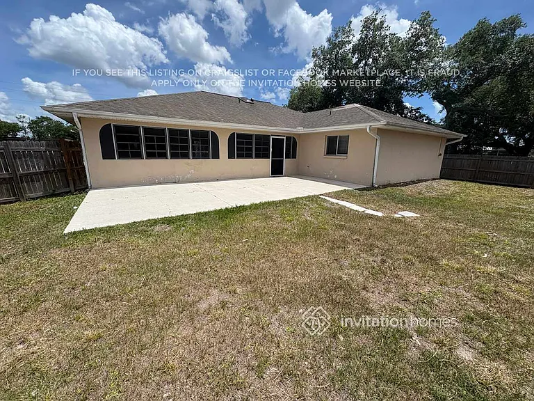 385 Atwater St — Photo 11