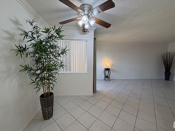 2nd image of 1001 Cherry Ave APT 205