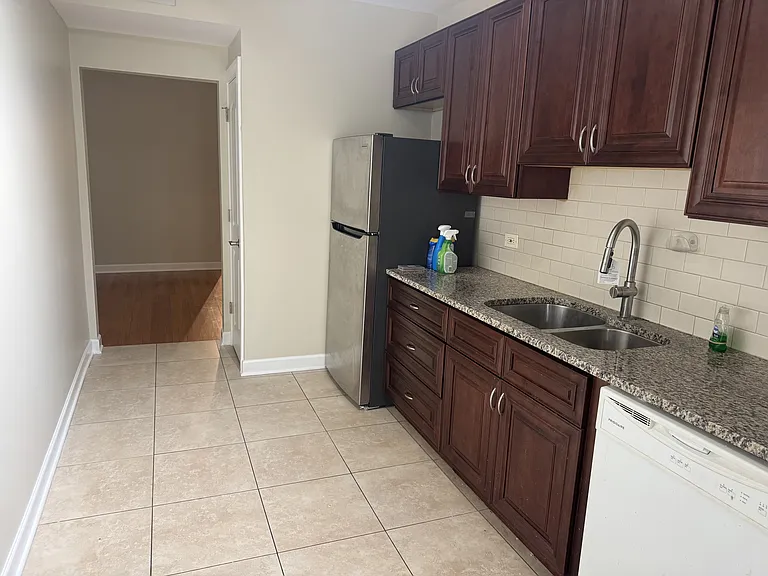4950 N Christiana Ave #1 — Photo 3