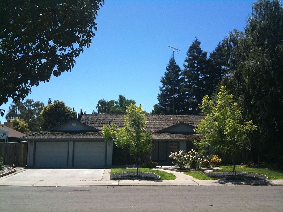 1425 Tonopah Circle