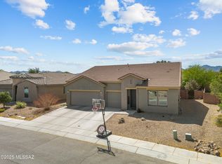 1020 E Wiley Squirrel Ln, Sahuarita, AZ 85629