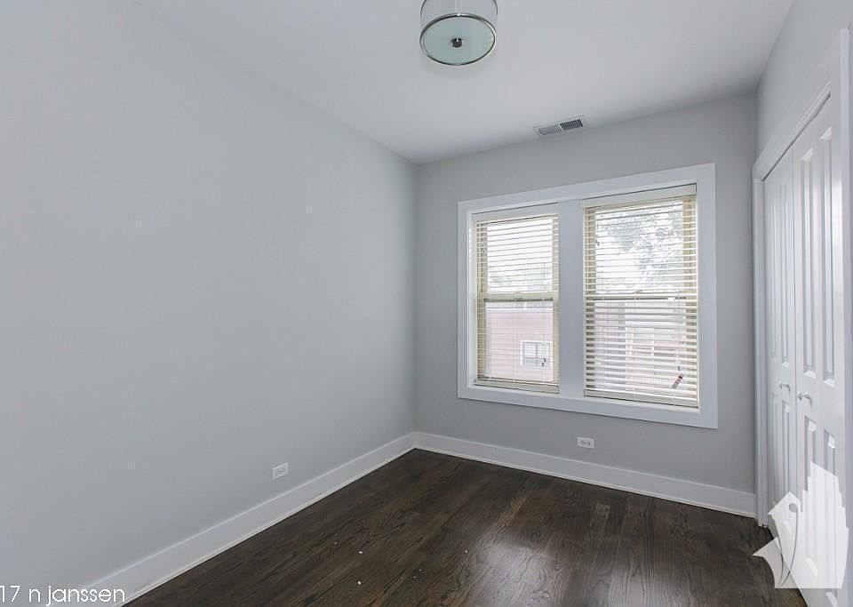 1st image of 3917 N Janssen Ave #1317