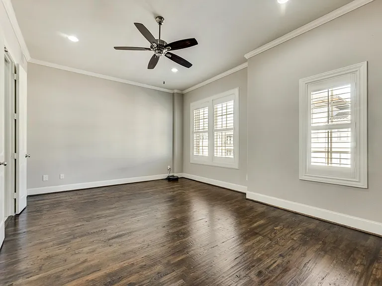 747 Will Rice Ave — Photo 14