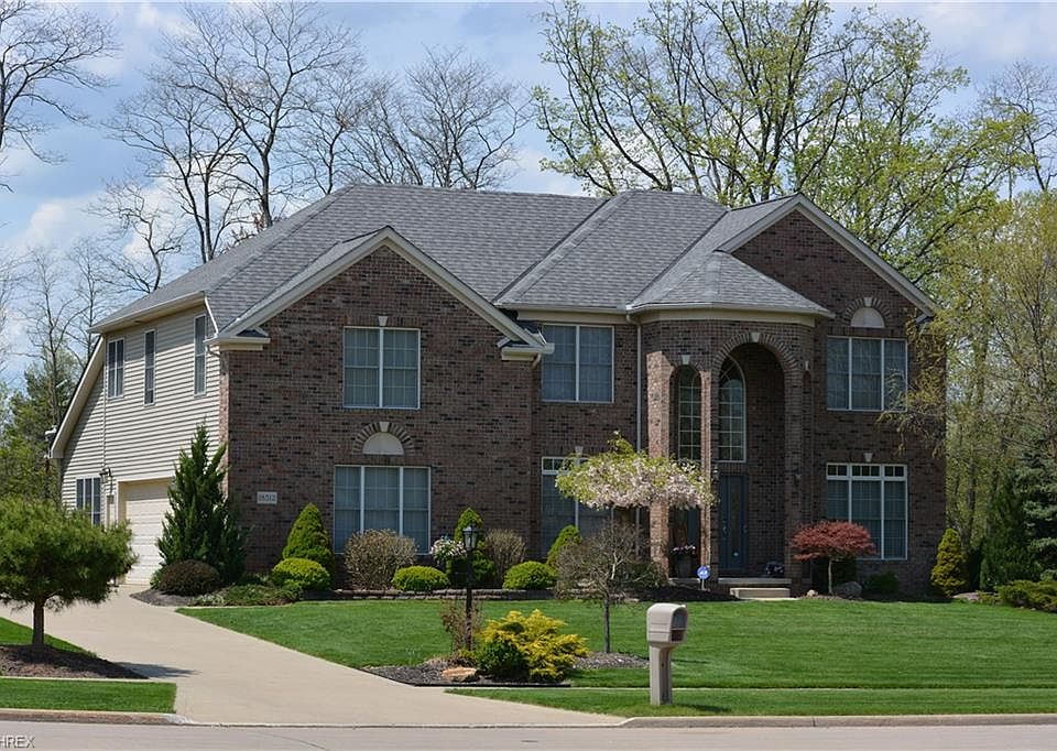 1st image of 18512 Stony Point Dr