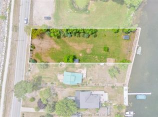 100 Ross Ln, Chatham Kent, ON N0P1A0