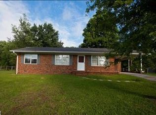 206 Tower Dr, Moore, SC 29369