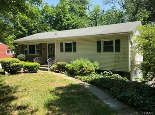 21 Ludvigh Rd, Bardonia, NY 10954