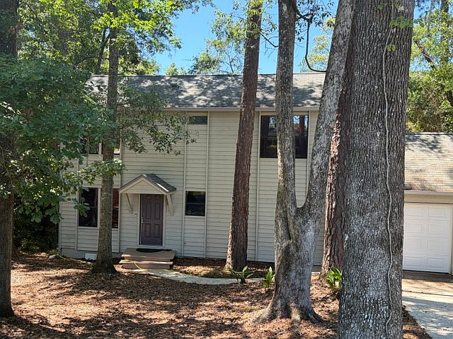 1st image of 1105 Cherokee Dr