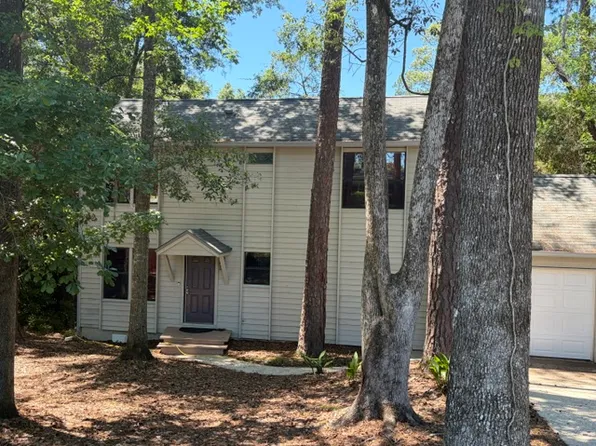 1105 Cherokee Dr, Tallahassee, FL 32301