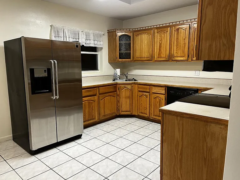 424 N Frankfort Ave — Photo 14