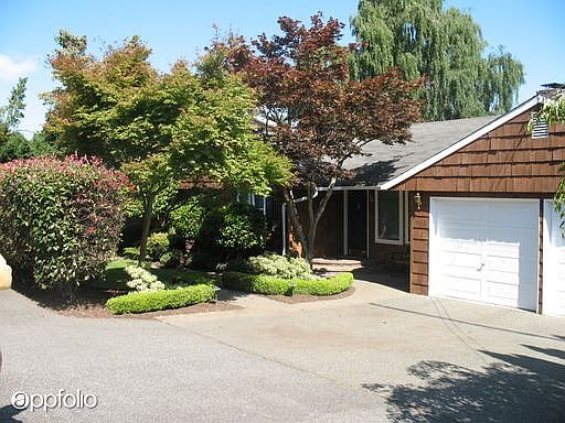 1st image of 6612 SE 24th St