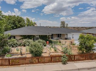 2425 Cutler Ave NE, Albuquerque, NM 87106
