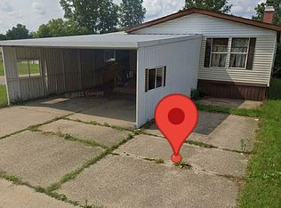 5009 N Naomikong St, Flint, MI