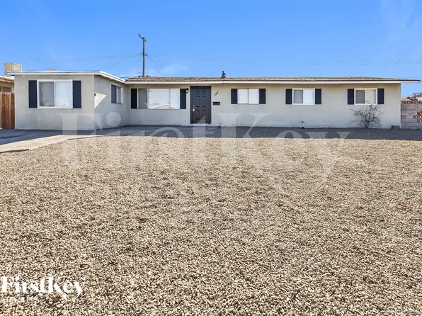 137 Kola St, Henderson, NV 89015