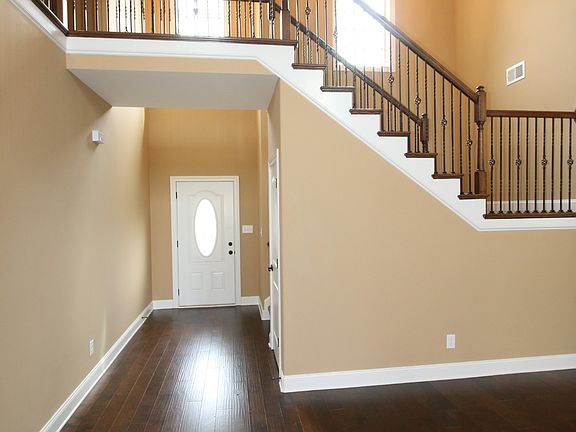 3rd image of 9 Reserve At Hickory Wild Lot 9