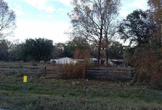 2nd image of 20814 SE County Road 2082