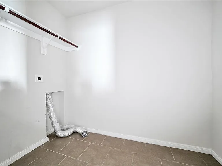 2615 Morning Meadow Dr — Photo 11
