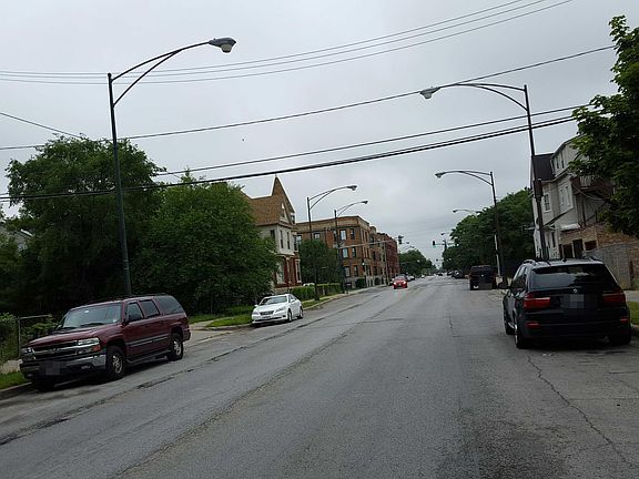 5th image of 5900 S Prairie Ave #229-1