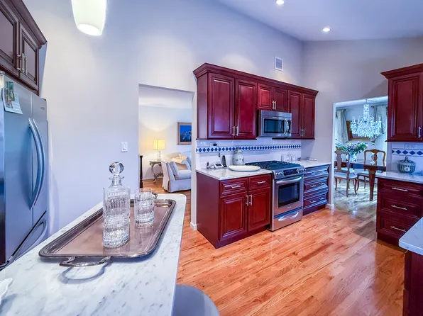 138-35 11th Avenue image 22 of 51