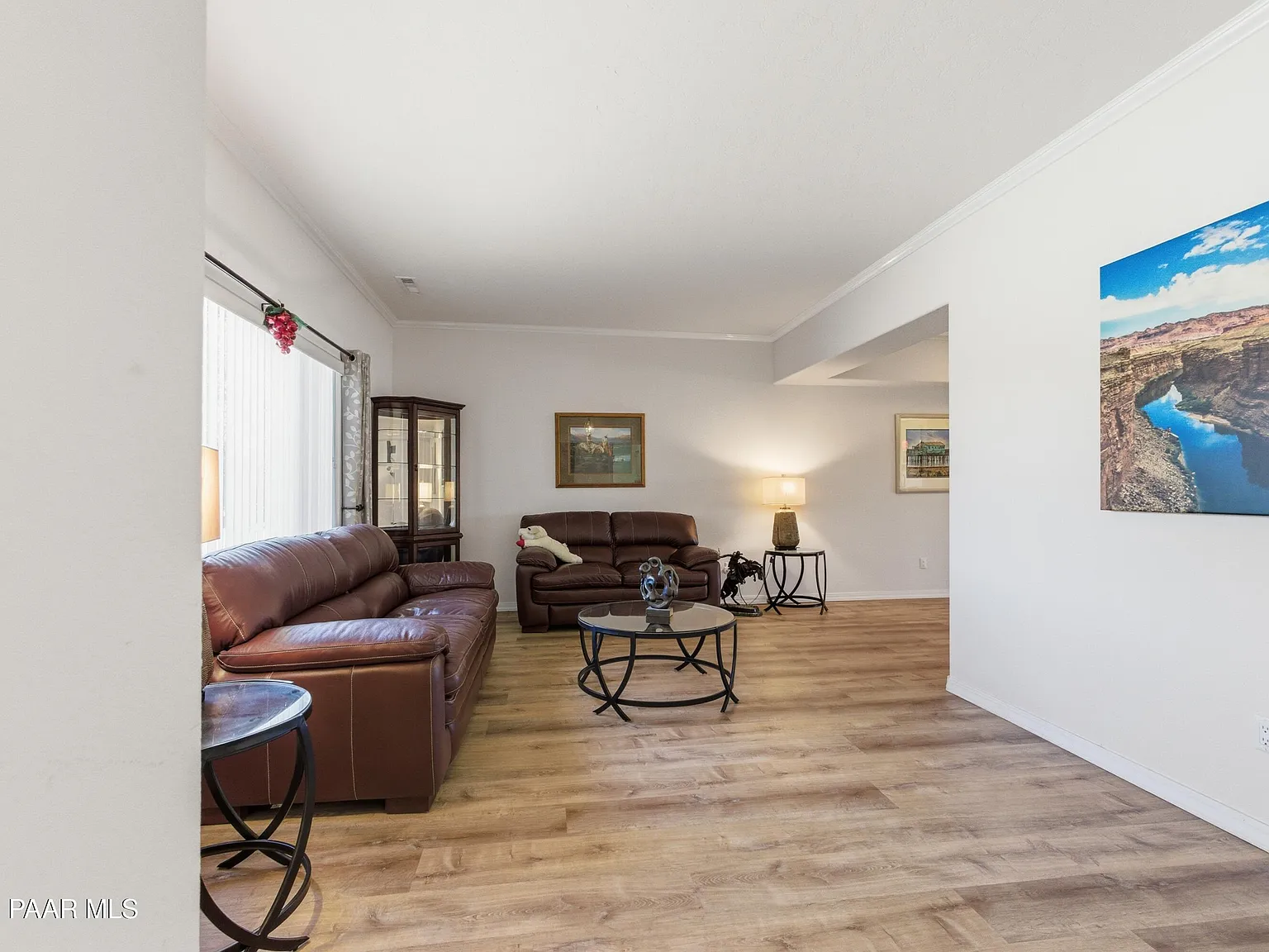 3 bed, 2.0 bath, 2289 sqft, $2,800 — Photo 2