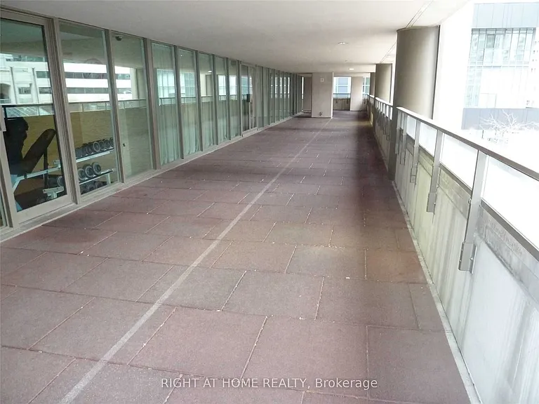 750 Bay St #2306 — Photo 29