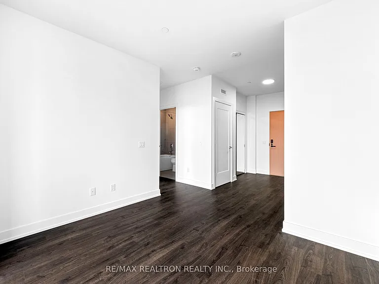 25 Cordova Ave #Penthouse 06 — Photo 19