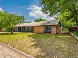 113 Wheeler Dr, Glen Rose, TX 76043