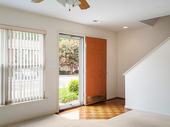3rd image of 55 Mulberry Cir