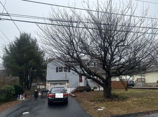 19 W Park Ave, Park Ridge, NJ 07656