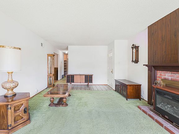3rd image of 2410 Princeton Dr