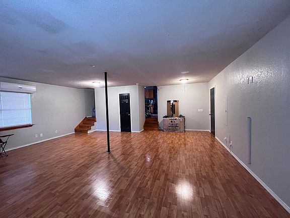 2nd image of 335 Siesta Ct