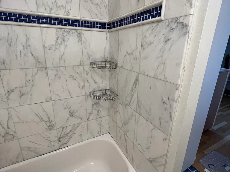 2344 Hilgard Ave — Photo 13