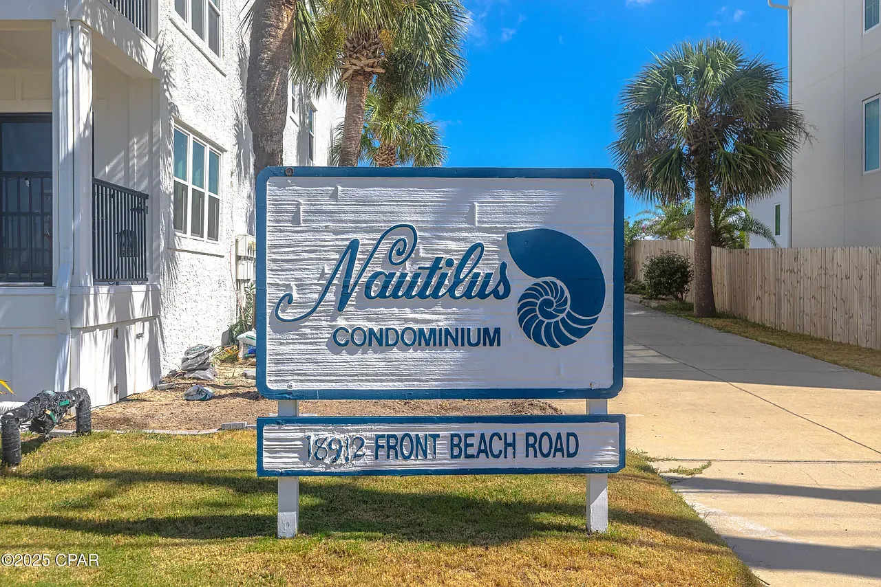 2 bed, 1.5 bath, 765 sqft, $1,900 — Photo 1