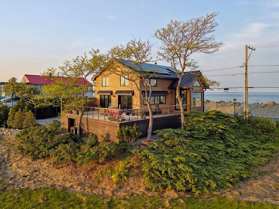 1st image of 1681 Ocean Boulevard