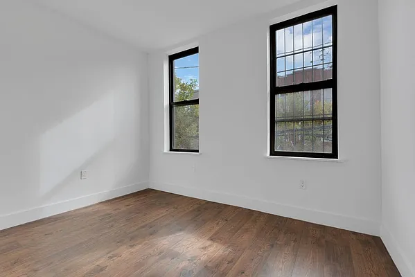 Rented by Brick&Mortar | media 9