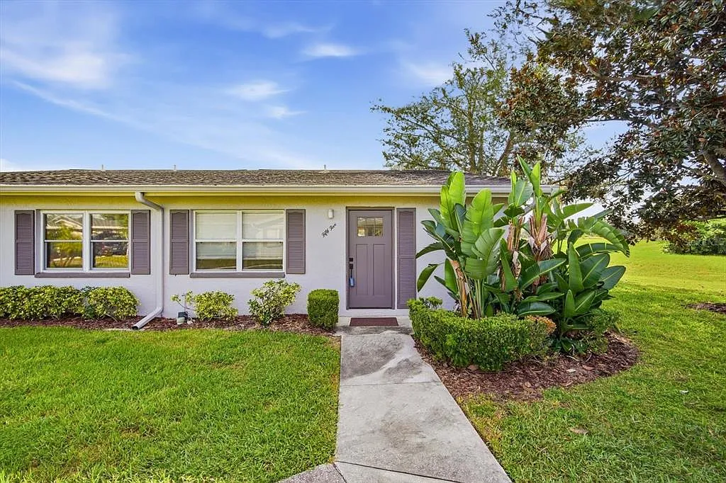 2 bed, 2.0 bath, 960 sqft, $1,700 — Photo 1