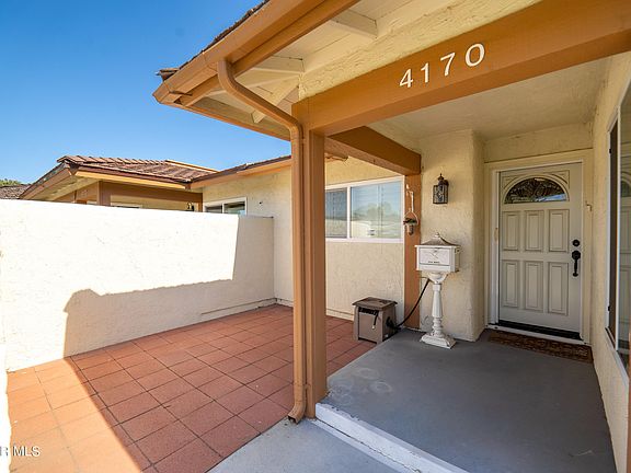 3rd image of 4170 Lake Harbor Ln