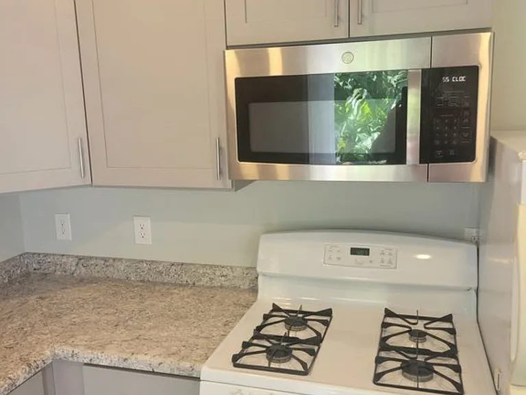 923 S Rogers St #4 — Photo 8