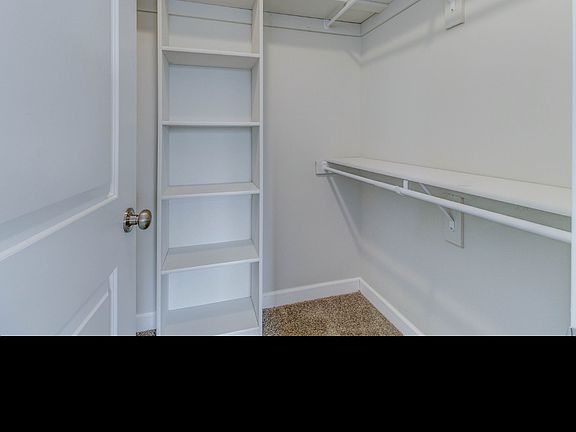 2nd image of 127 Cox St #303