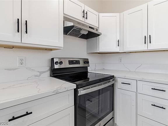 5th image of 150 Metropolitan Dr