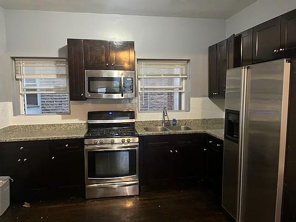 3rd image of 1250 N Keeler Ave #2