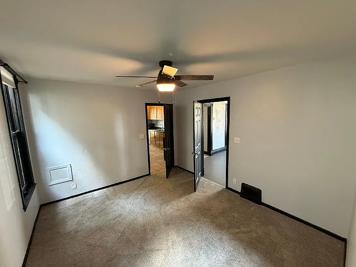 923 Sherburne Ave #1 — Photo 3
