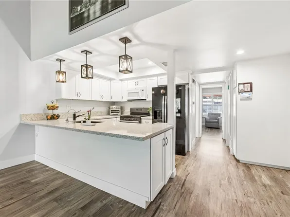 2775 Pine Creek Cir, Fullerton, CA 92835