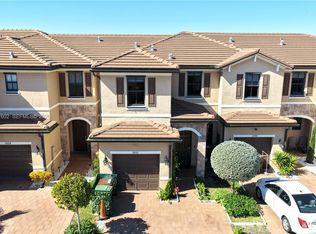 11032 W 33rd Way, Hialeah, FL 33018