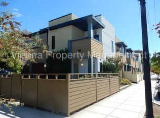 2601 R St, Sacramento, CA 95816