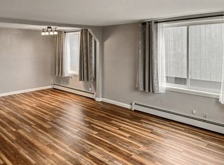 1001 Friendly Ln, Anchorage, AK 99504